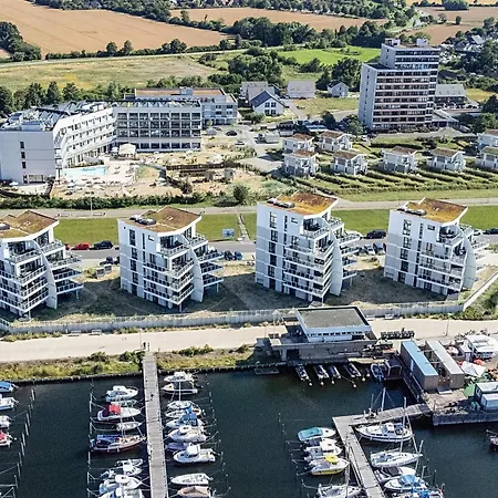 Apartman 6 Person In *