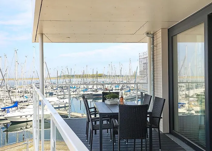 6 Person In Appartamento *